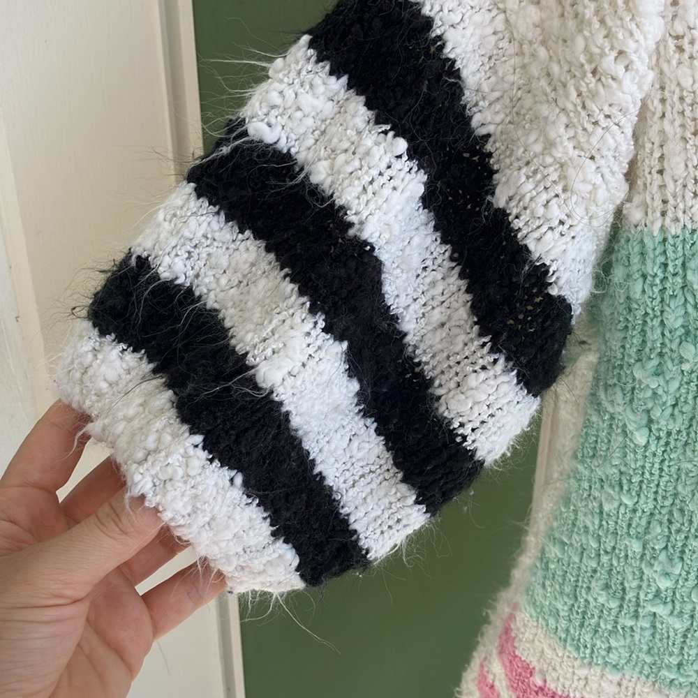 Vintage 80s Boucle Knit Colorblocked and Striped Short Sleeve Sweater - Picture 3 of 7